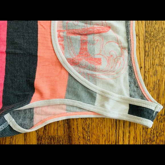 ☀️Bright striped tank top with sporty look - Picture 3 of 4